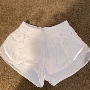 White Lululemon Hotty Hot shorts ll 2.5